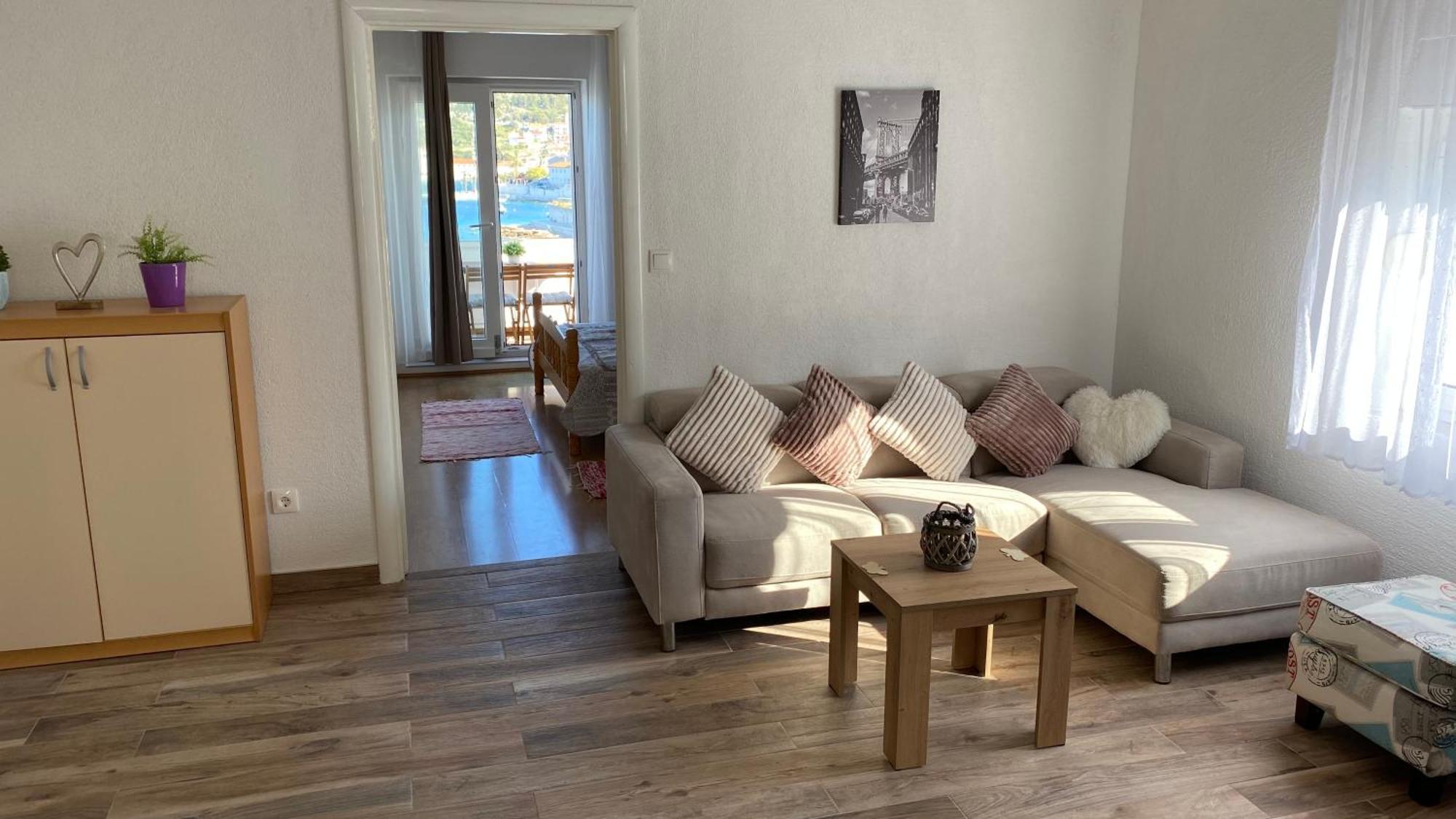 Sunset House With Seaview Apartment Хвар Екстериор снимка