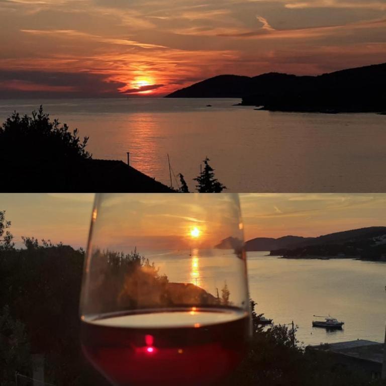 Sunset House With Seaview Apartment Хвар Екстериор снимка
